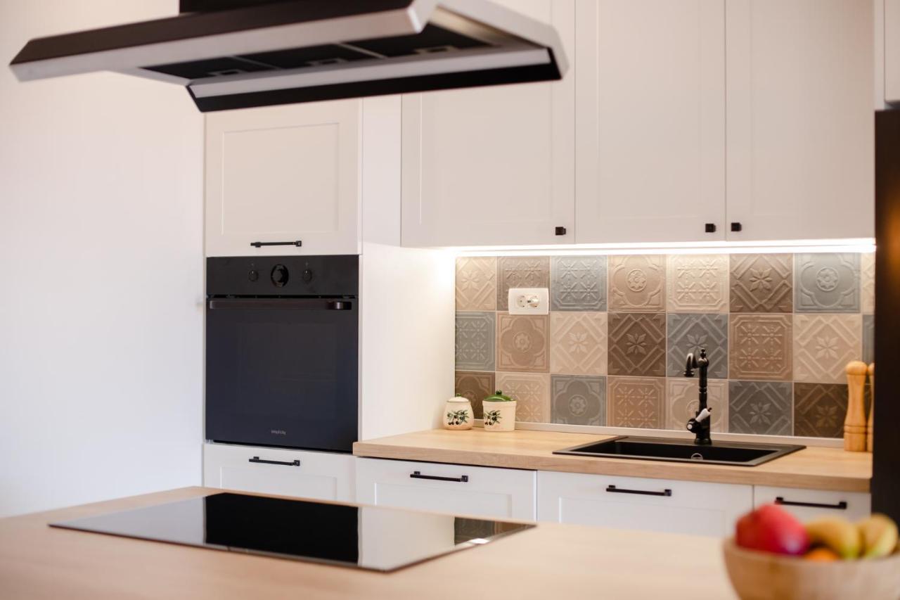 Apartment Eni Дубровник Екстериор снимка